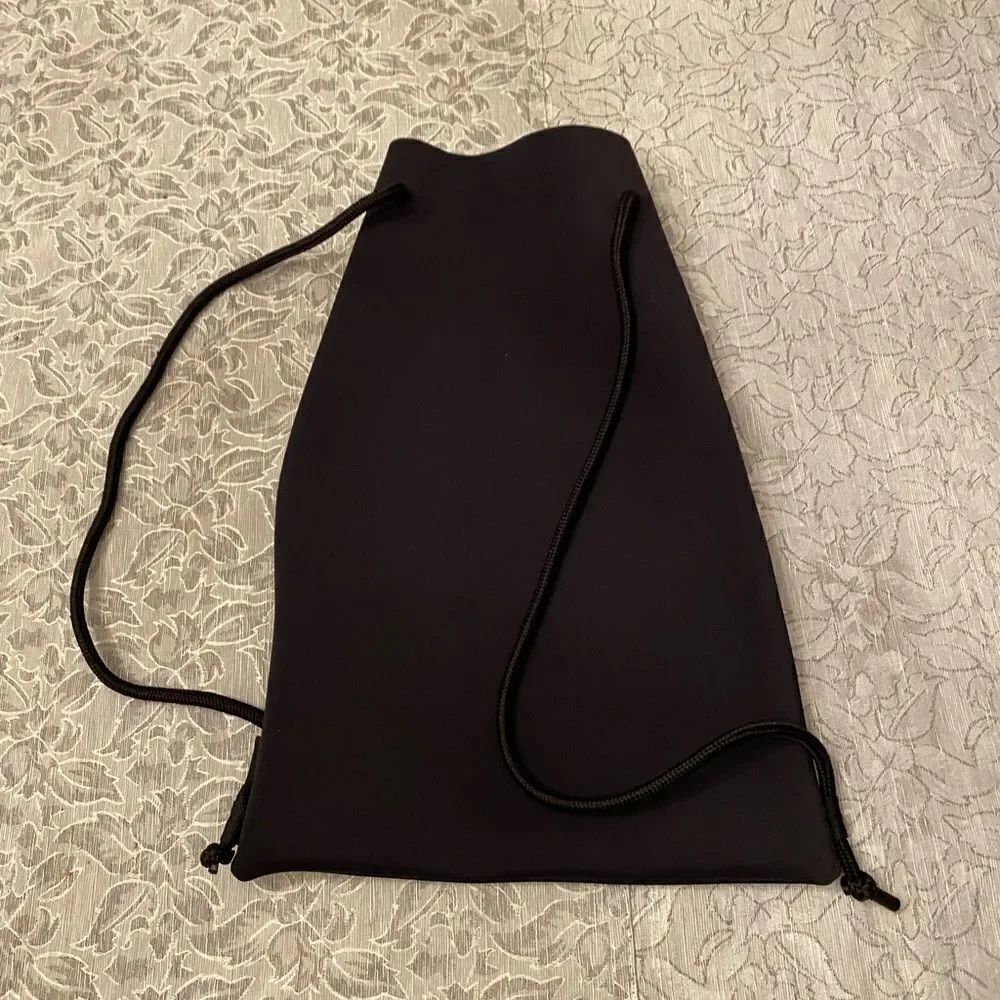 Triangl neoprene Drawstring backpack - Picture 2 of 4